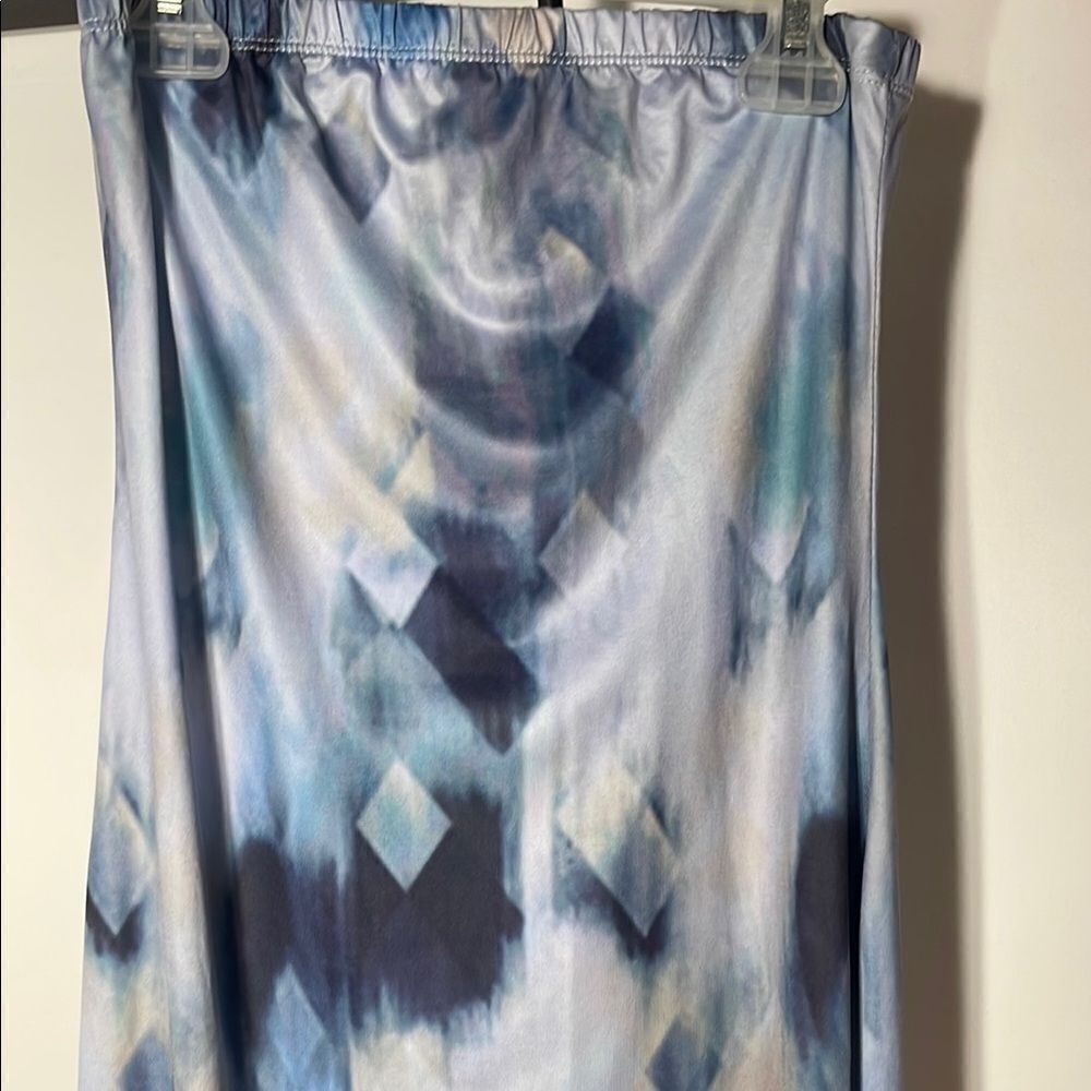 Blue Geometric Maxi skirt - Picture 2 of 9